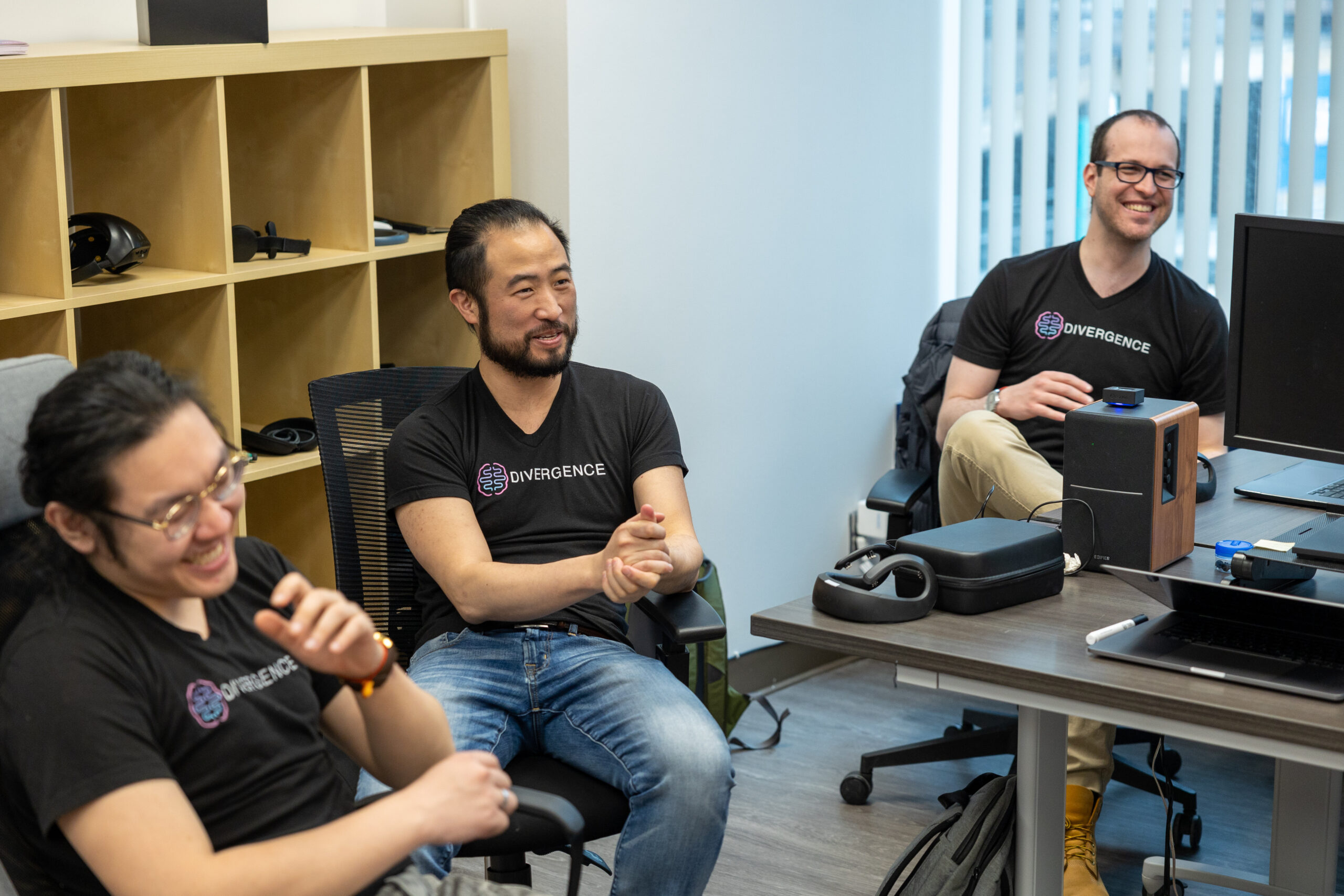 Whiteboard Discussion - Participant Focus (close-up - fun)